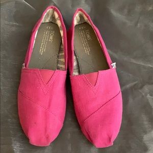 COPY - Pink Toms size 9.5 woman’s
